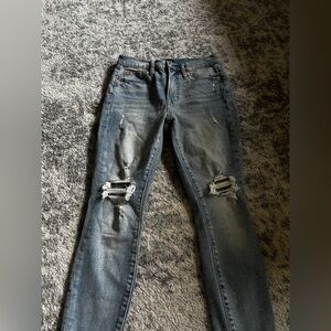 GAP Denim True Skinny Ripped Jeans Light Wash Size: 00 or 24 EUC! Basically new.
